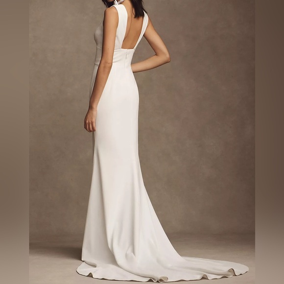 Wtoo by Watters Chloe Sleeveless Plunge Crepe Column Wedding Gown - Picture 4 of 12